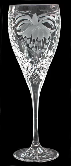Sale Executive Crystal Fuchsia Large Wine Glass £58.66 £33.00